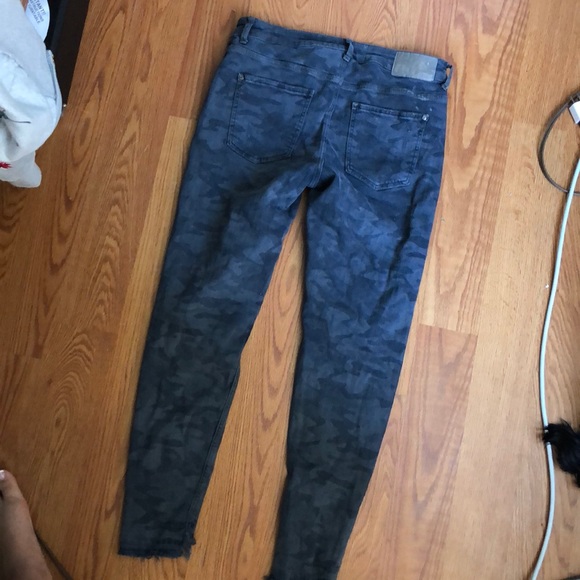 Dark Blue Zara Camo Jeans - Picture 3 of 4